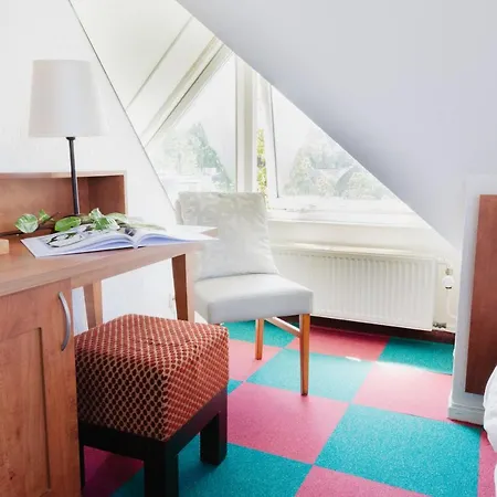 Erica Hotel *